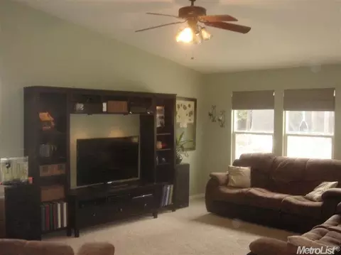 11007 Biddeford Cir, Mather, CA 95655 photo 3