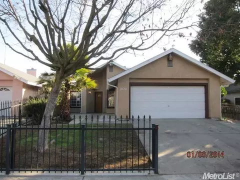 1024 Carlos Ct, Modesto, CA 95351 photo 1