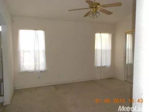 1663 Backus Ln, Turlock, CA 95380 photo 6