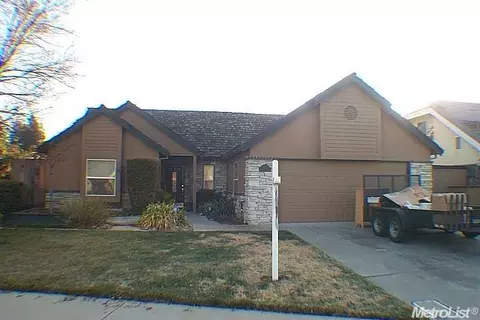 440 Madrone Ct, Lodi, CA 95242 photo 1
