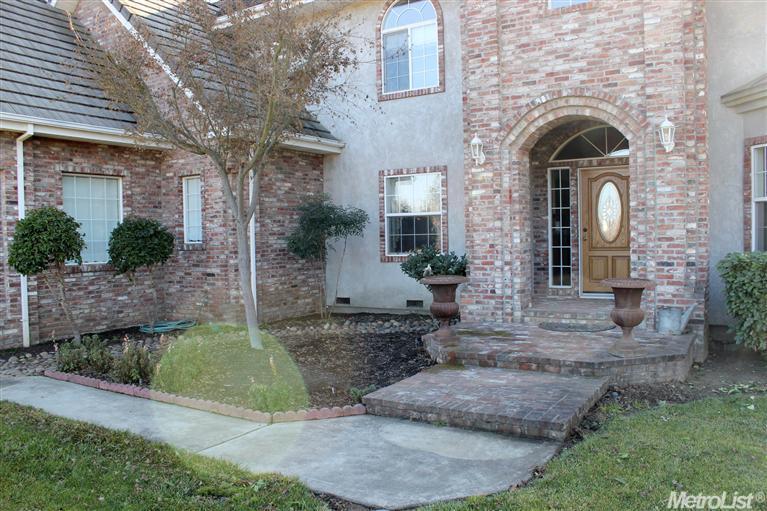7180 E Realty Rd, Lodi, CA 95240 photo 2