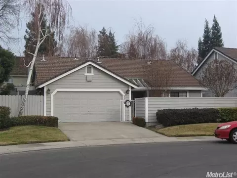 2269 Camborne Dr, Modesto, CA 95356 photo 1