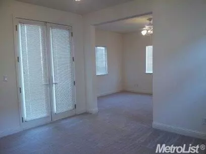 2125 Amber Leaf Ln, Ceres, CA 95307 photo 4