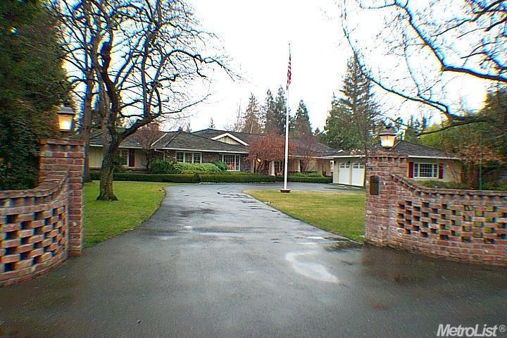 1638 Del Dayo Dr, Carmichael, CA 95608 photo 1
