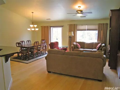 3933 San Juan Ave, Carmichael, CA 95608 photo 8