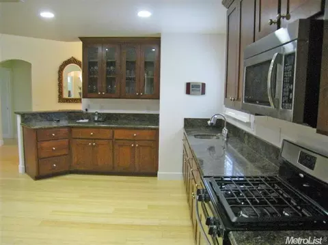 3933 San Juan Ave, Carmichael, CA 95608 photo 4