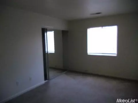 310 Condor Ct, Patterson, CA 95363 photo 13