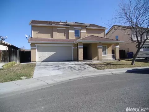 310 Condor Ct, Patterson, CA 95363 photo 1