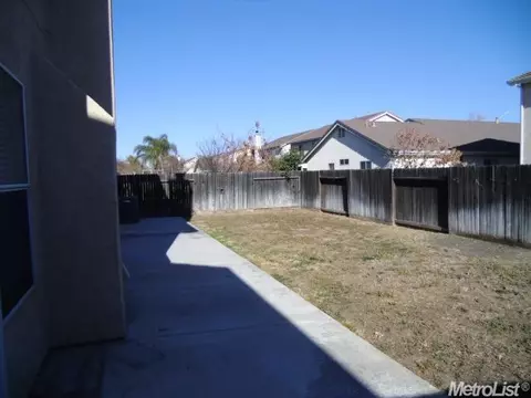 310 Condor Ct, Patterson, CA 95363 photo 21
