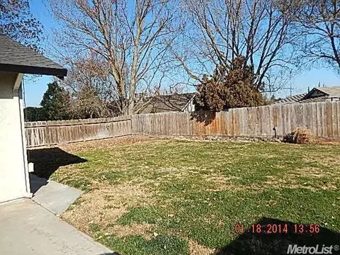 692 Foxfire Dr, Manteca, CA 95337 photo 10