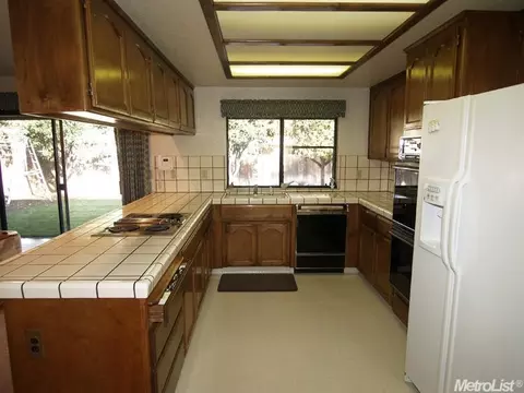 2013 Gainsboro Pl, Modesto, CA 95355 photo 12