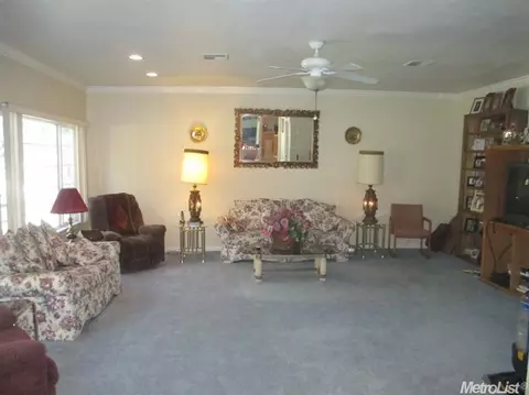 4313 Esmar Rd, Ceres, CA 95307 photo 6