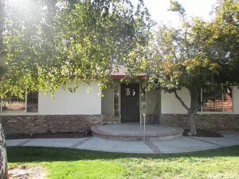 4313 Esmar Rd, Ceres, CA 95307 photo 1