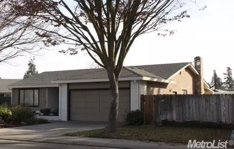 608 Avanel Dr, Modesto, CA 95356 photo 1