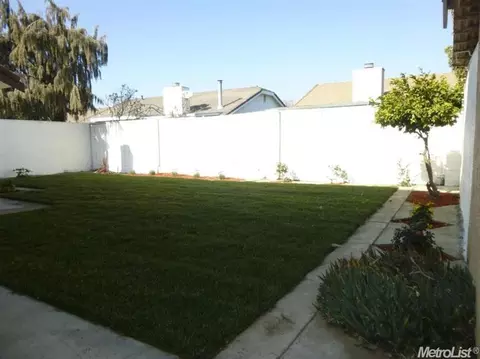 3421 Suffolk Dr, Ceres, CA 95307 photo 5