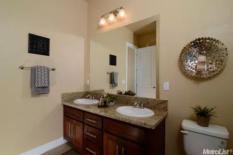 6001 Natalee Ln, Carmichael, CA 95608 photo 17