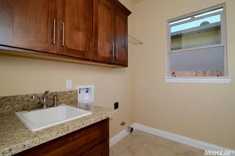 6001 Natalee Ln, Carmichael, CA 95608 photo 18