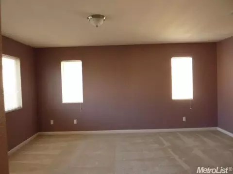 1329 Derby Dr, Merced, CA 95348 photo 13