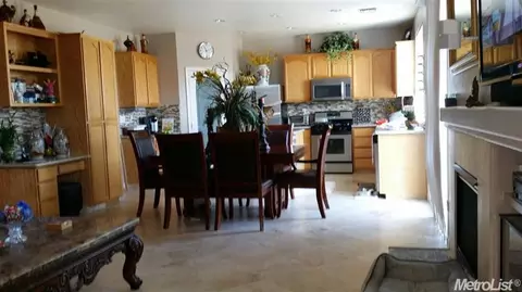 1800 Filbert Dr, Ceres, CA 95307 photo 11