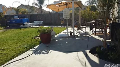 1800 Filbert Dr, Ceres, CA 95307 photo 16