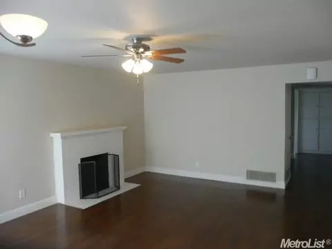 5144 Kovanda Ave, Carmichael, CA 95608 photo 4