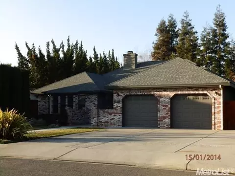 983 Hartwick Ave, Turlock, CA 95382 photo 2