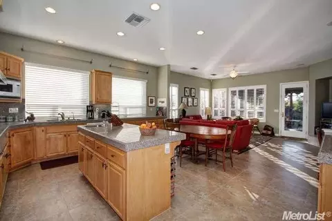 5622 Cowell Blvd, Davis, CA 95618 photo 11