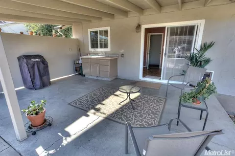 3816 Horton Ln, Carmichael, CA 95608 photo 10