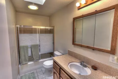3816 Horton Ln, Carmichael, CA 95608 photo 7