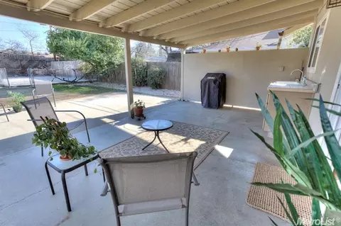 3816 Horton Ln, Carmichael, CA 95608 photo 12