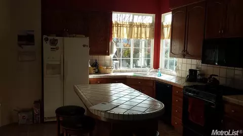 899 Willow Ave, Manteca, CA 95337 photo 7