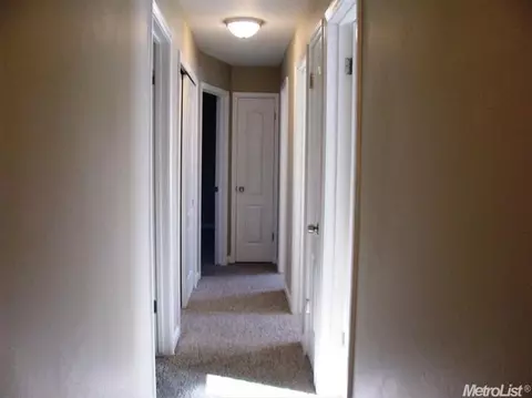 618 El Capitan Dr, Lodi, CA 95242 photo 13