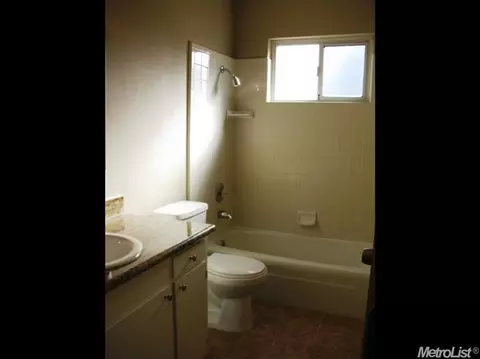 618 El Capitan Dr, Lodi, CA 95242 photo 16