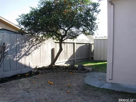 618 El Capitan Dr, Lodi, CA 95242 photo 21