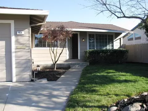618 El Capitan Dr, Lodi, CA 95242 photo 3