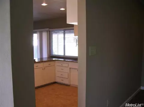 618 El Capitan Dr, Lodi, CA 95242 photo 5