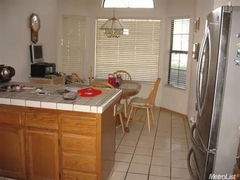 2020 Zaiger Way, Modesto, CA 95350 photo 5