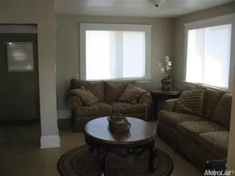 2066 Charles, Hughson, CA 95326 photo 5