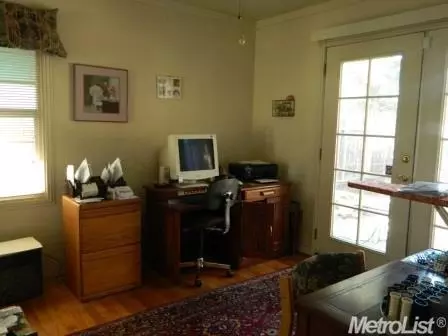 415 E Downs, Stockton, CA 95204 photo 2