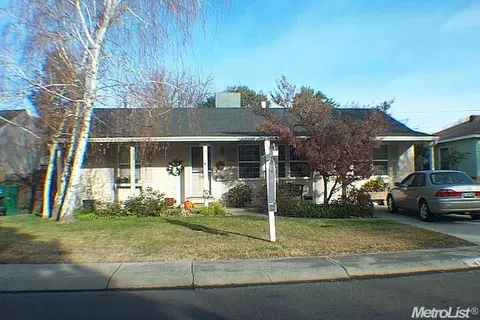 415 E Downs, Stockton, CA 95204 photo 1