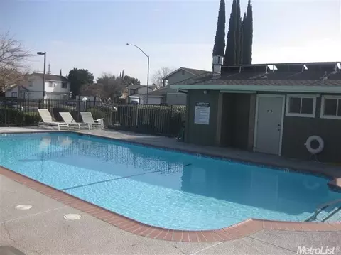 515 Peerless Way #6, Tracy, CA 95376 photo 4