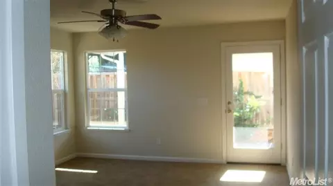 232 S Acacia Ave, Ripon, CA 95366 photo 5