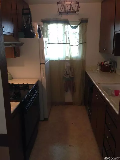 2848 Bidwell St #4, Davis, CA 95618 photo 9