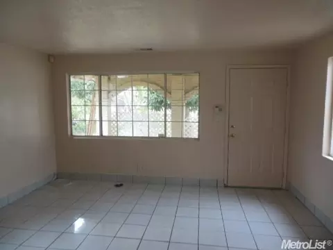 917 Briggs Ave, Modesto, CA 95351 photo 5