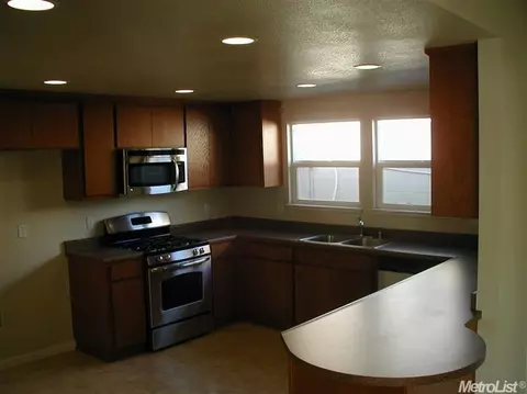 309 2nd St, Ripon, CA 95366 photo 6