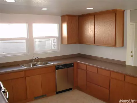 309 2nd St, Ripon, CA 95366 photo 7