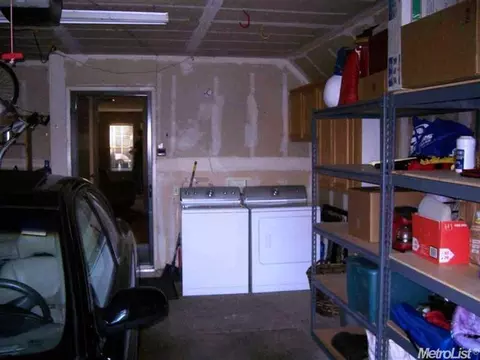7671 Roberta Ln, Antelope, CA 95843 photo 24