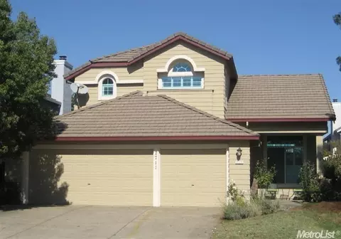 2711 Tejon St, Lodi, CA 95242 photo 1