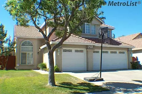 3600 Dothan Dr, Modesto, CA 95357 photo 1