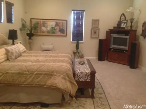 1058 Palm Ave, Ripon, CA 95366 photo 6